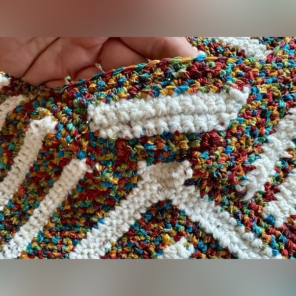 White and Red Cosmetic Bag with Bold Stripes - Picture 4 of 4